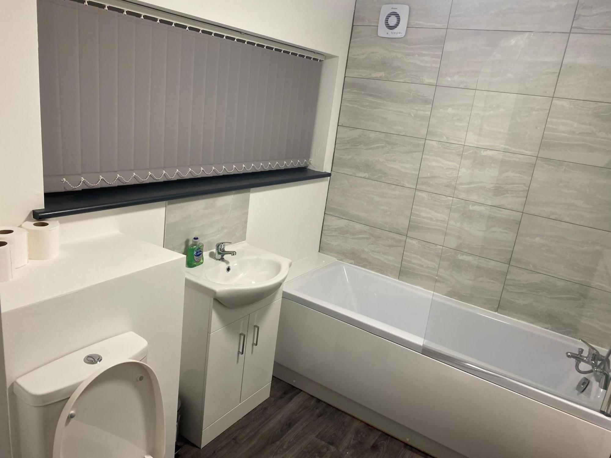 Houghton Guest House 2 Stoke-on-Trent Екстериор снимка
