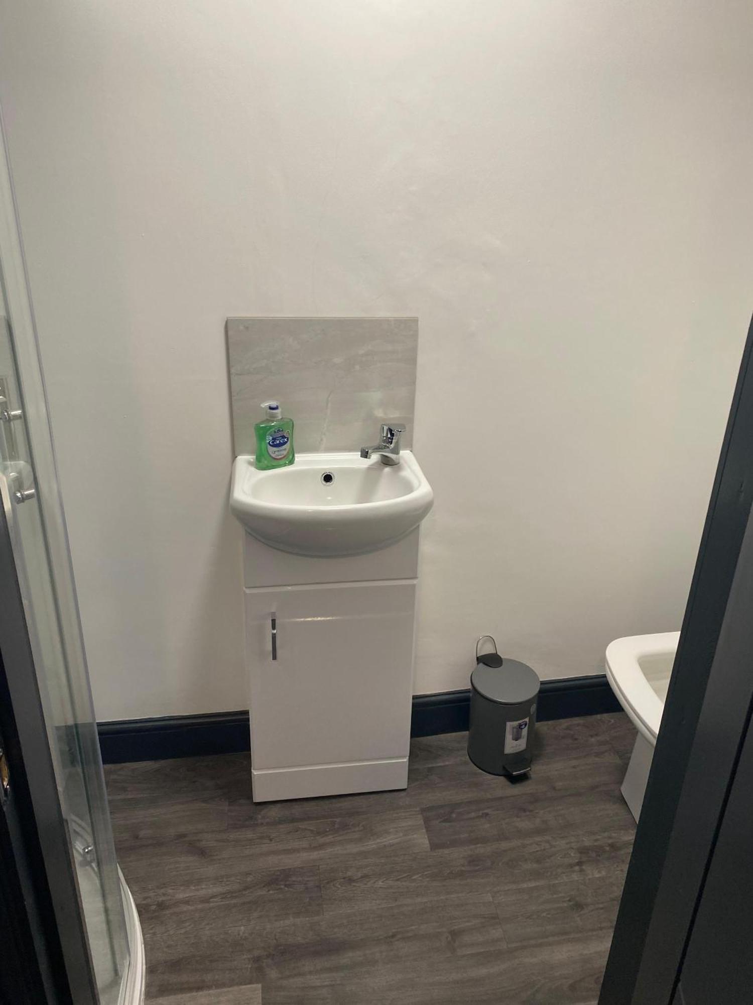 Houghton Guest House 2 Stoke-on-Trent Екстериор снимка